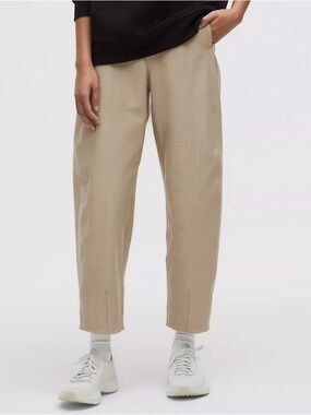 Lululemon Utilitech Twill Mid-Rise Barrel-Leg Pant - Sheer Oak
